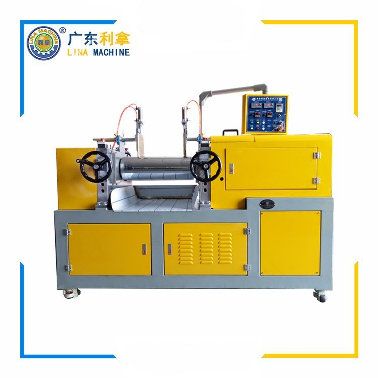 三輥開煉機(jī)”:現(xiàn)代工業(yè)中的重要角色-2